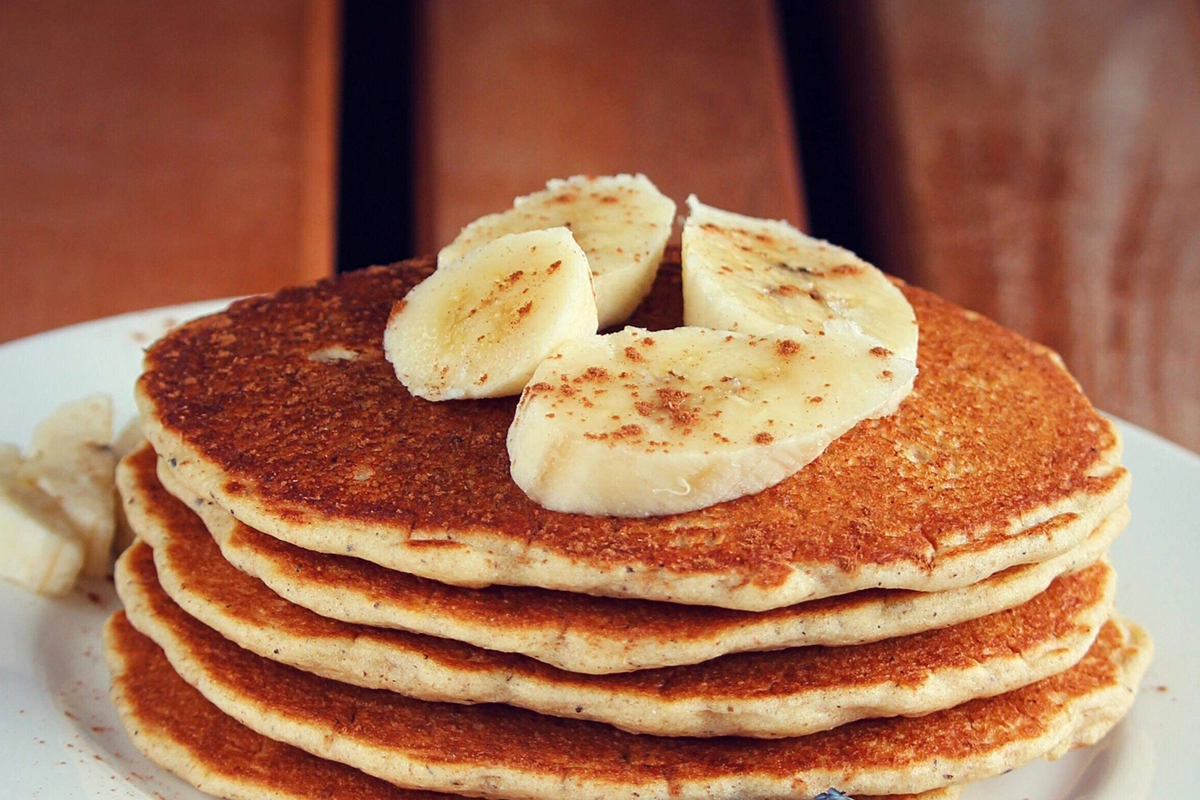 Receita de Panquecas de banana e chocolate